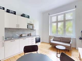 Location / Appartement 1 pièce de 53 m², Berlin, Rheinstraße