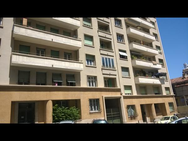 Colocation / Appartement 4 pièces de 72 m², Marseille, Boulevard Gustave Desplaces / Photo 9