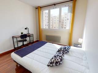 Colocation / Appartement 5 pièces de 87 m², Villeurbanne, Rue Louis Braille