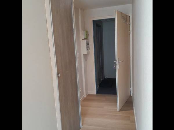 Location / Studio, Arras / Photo 2