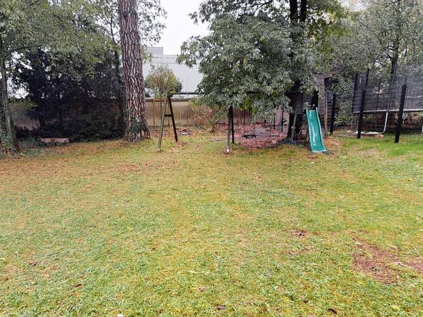 Colocation / Appartement 8 pièces de 365 m², Sassenage, Avenue de Valence / Photo 17