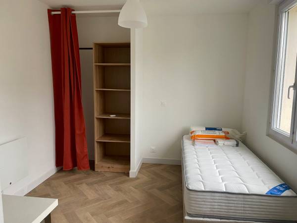 Colocation / Appartement 3 pièces de 32 m², Brest, Rue Cuirassé Bretagne / Photo 2