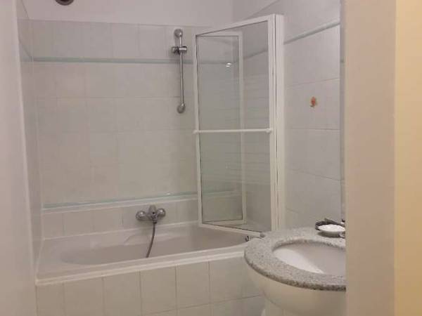 Colocation / Appartement 5 pièces de 77 m², Villejuif, Rue Jean-Baptiste Baudin / Photo 2