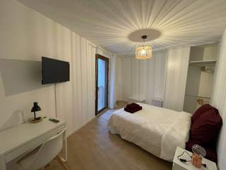 Colocation / Appartement 5 pièces de 80 m², Montreuil, Allée Lucie Wynen