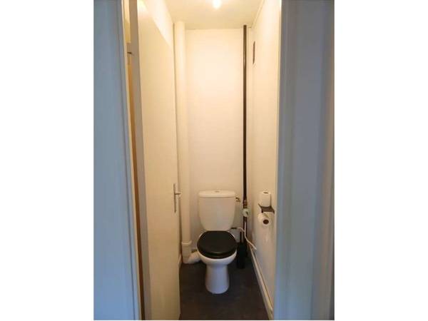 Colocation / Appartement 6 pièces de 79 m², Rouen, Rue Richard Wagner / Photo 11
