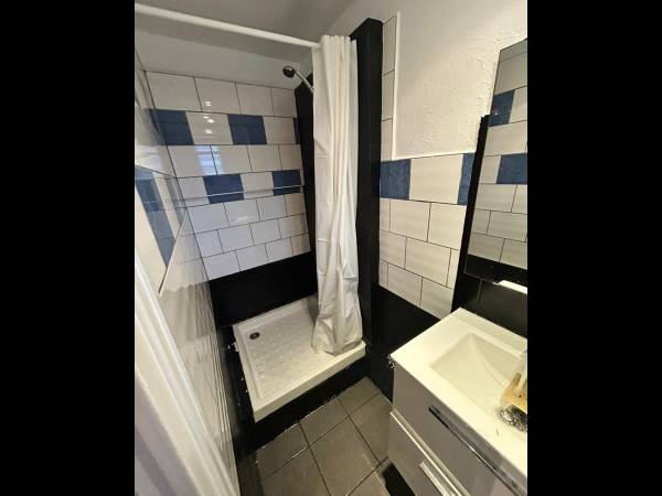 Rental / Studio · 19 m² , Pau, Avenue Jean Mermoz / Photo 5