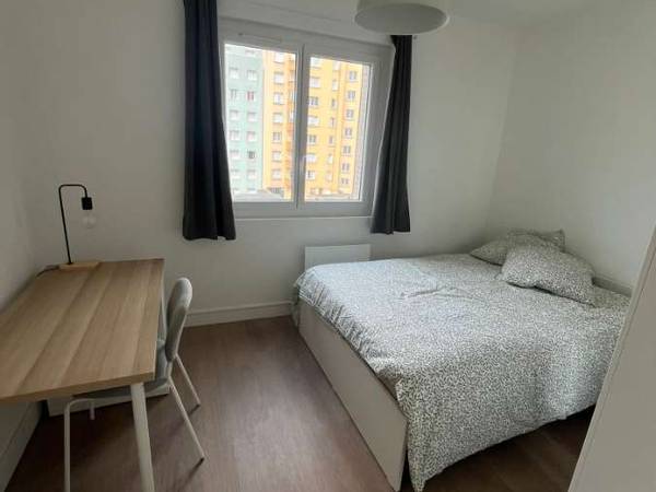 Location / Appartement 4 pièces de 65 m², Grenoble / Photo 4
