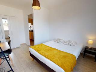 Colocation / Appartement 5 pièces de 80 m², Lyon, Rue Claudius Pionchon ..