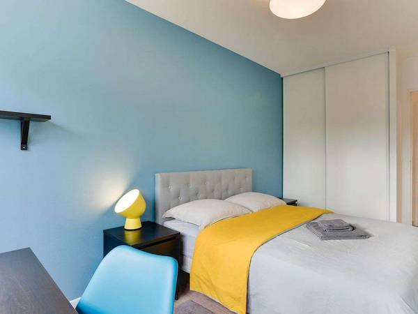Colocation / Appartement 4 pièces de 65 m², Paris, Rue du Général Largeau / Photo 2