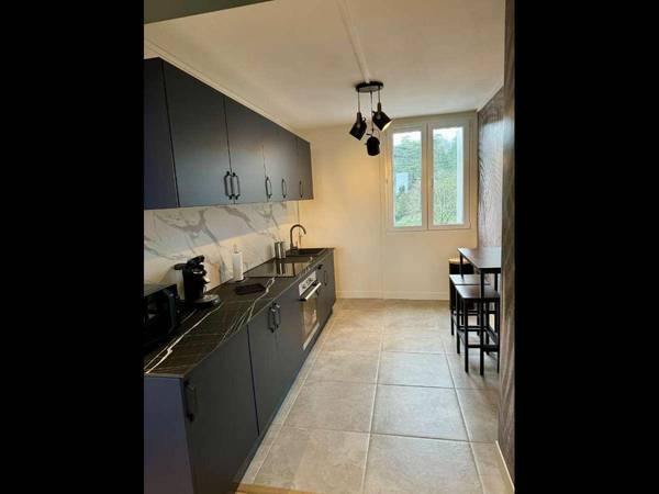 Colocation / Appartement 5 pièces de 82 m², La Mulatière, Chemin du Grand Roule / Photo 2