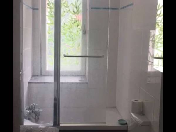 Colocation / Appartement 2 pièces de 30 m², Montrouge, Rue Racine / Photo 2