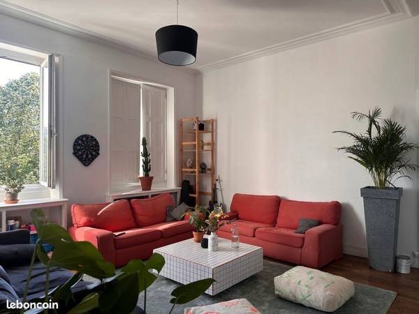 Colocation / Appartement 5 pièces de 110 m², Nantes, Rue Jean Jacques Rousseau / Photo 2