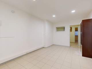 Location / Appartement 2 pièces de 40 m², Nîmes, Rue du Temple