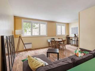 Location / Appartement 3 pièces de 66 m², Lille, Rue Newton