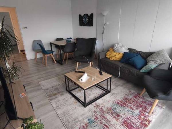 Colocation / Appartement 6 pièces de 105 m², Rennes, Rue de Lorraine / Photo 2