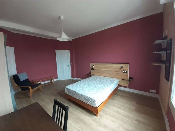 Colocation / Appartement 3 pièces de 90 m², Carcassonne, Avenue Bunau Varilla / Photo 3