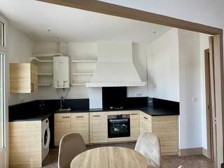 Colocation / 3 rooms apartment · 60 m², Béziers, Rue Babylone