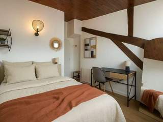 Coliving space / 10-bedroom flat · 248 m², Paris, Passage Penel