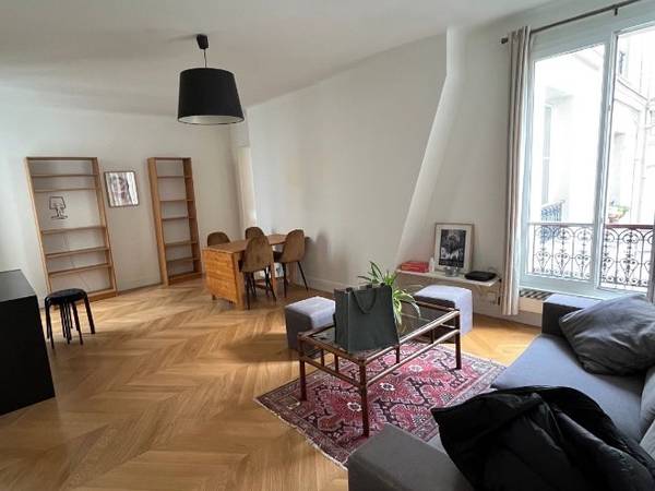 Colocation / Appartement 3 pièces de 66 m², Paris, Rue du Faubourg Saint-Denis / Photo 2