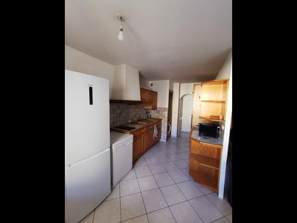 Colocation / Appartement 3 pièces de 66 m², Nantes, Place de la Guirouee / Photo 2