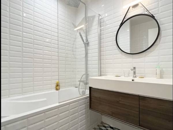 Sous-location / Appartement 3 pièces de 50 m², Paris, Rue Esquirol / Photo 3