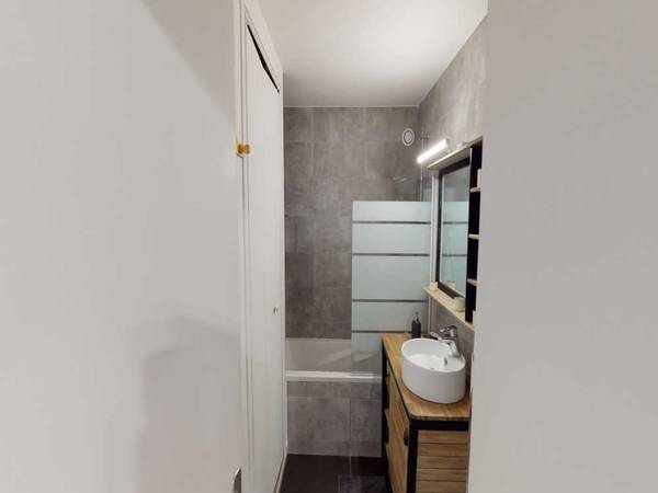 Colocation / Appartement 4 pièces de 90 m², Nanterre, Rue Salvador Allende / Photo 10