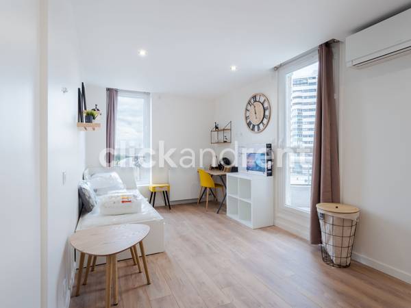 Colocation / Appartement 6 pièces de 93 m², Créteil / Photo 2