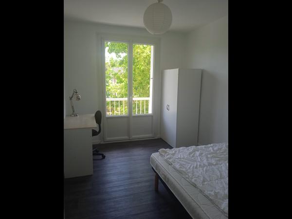 Colocation / Appartement 4 pièces de 67 m², Angers, Résidence du Puy Garnier / Photo 8
