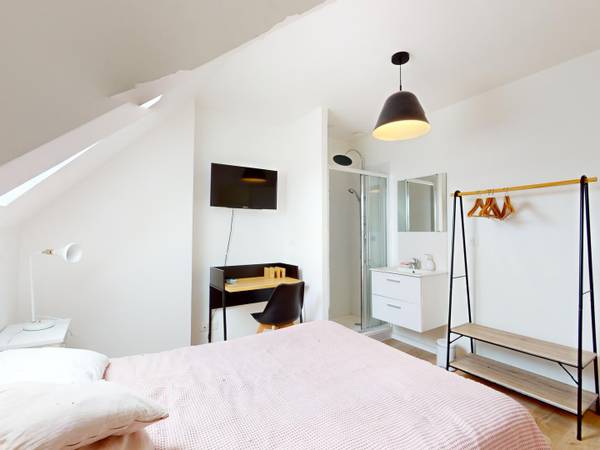 Room share / 7 rooms apartment · 115 m², Roubaix, Bis Rue Richard Lenoir / Photo 2