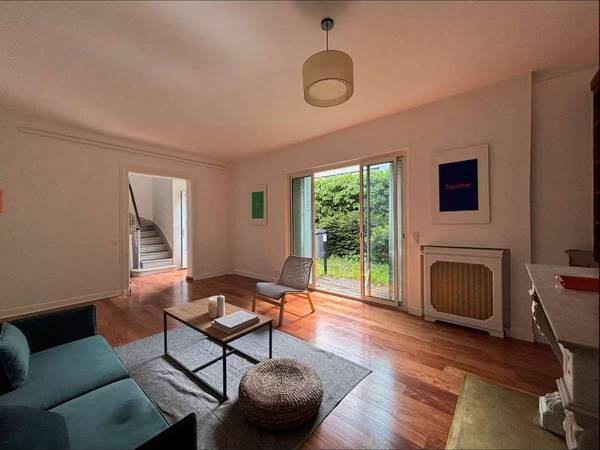 Sous-location / Maison 1 pièce de 105 m², Rueil-Malmaison, Avenue Victor Hugo / Photo 2