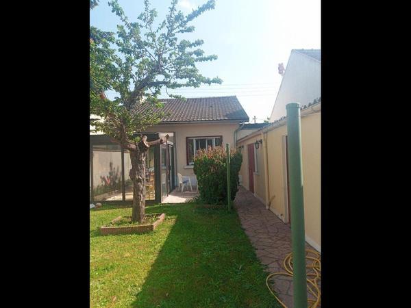 Colocation / Maison de 1 m², Le Blanc-Mesnil / Photo 5