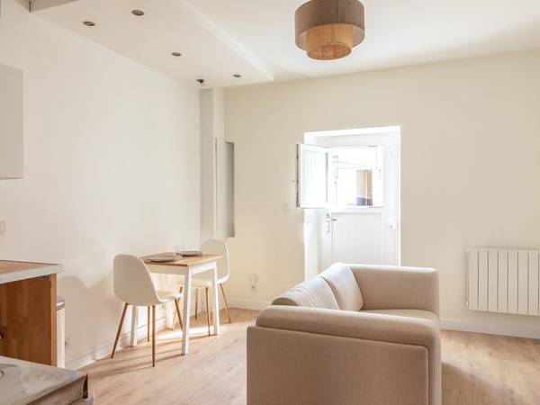 Location / Appartement 2 pièces de 31 m², Nantes / Photo 2