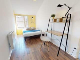 Room share / 7 rooms apartment · 109 m², Villeurbanne, Rue des Teinturiers