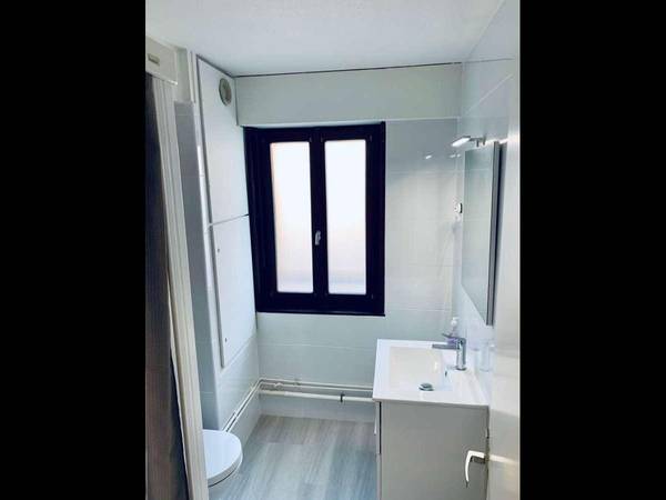 Location / Appartement 1 pièce de 20 m², Strasbourg, Rue des Charpentiers / Photo 6