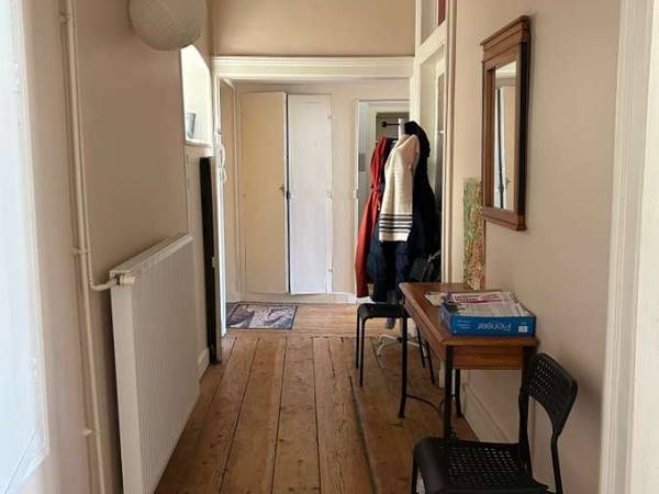 Colocation / Appartement 4 pièces de 130 m², Chambéry, Place Saint-Léger / Photo 5