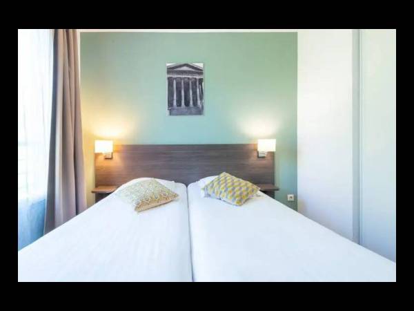 Location / Résidence 2 pièces de 35 m², Nîmes, Triangle de la Gare / Photo 2