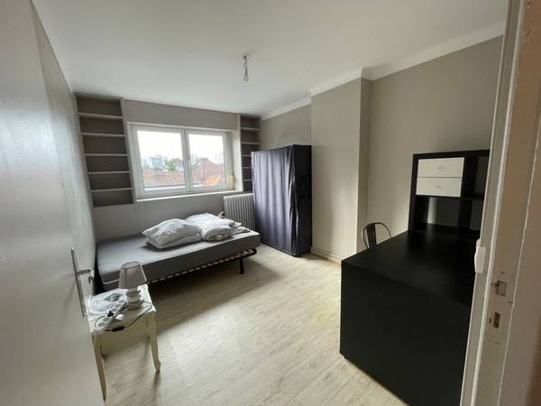 Colocation / Maison 6 pièces de 125 m², Villeneuve-d'Ascq, Rue De La Concorde / Photo 5