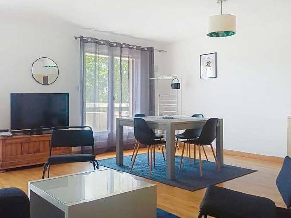 Colocation / Appartement 4 pièces de 89 m², Angers, Rue de Bamako / Photo 2