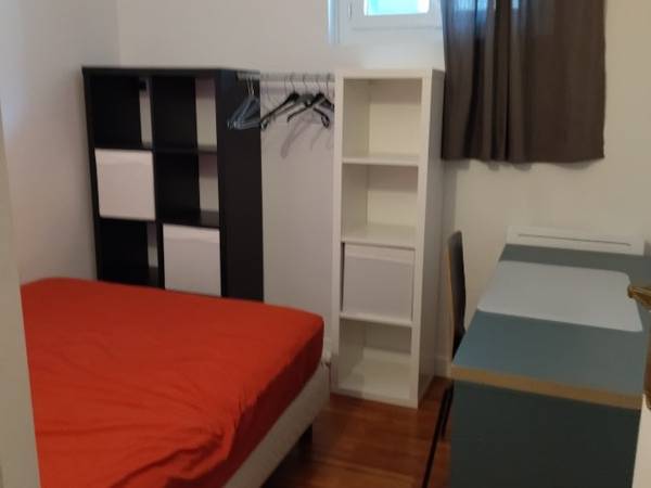 Colocation / Appartement 2 pièces de 9 m², Le Bouscat, Boulevard Godard / Photo 2
