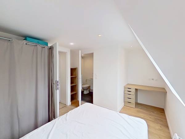 Colocation / Maison 5 pièces de 94 m², Roubaix, Rue de Saint-Quentin / Photo 2