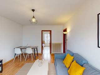 Room share, 4 rooms apartment, Rennes