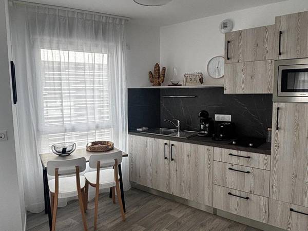 Location / Appartement 2 pièces de 45 m², Lille, 462 Rue Courtois / Photo 2