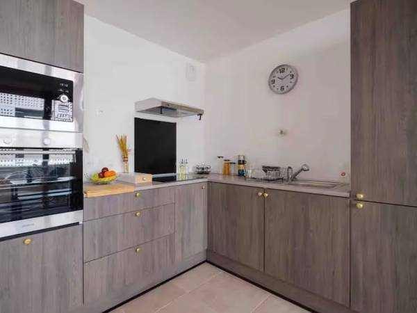 Colocation / Duplex 4 pièces de 84 m², Bordeaux, Rue Amédée Saint-Germain / Photo 2