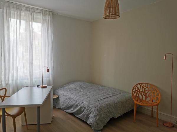 Colocation / Appartement 4 pièces de 83 m², Strasbourg, Rue de la Kurvau / Photo 5