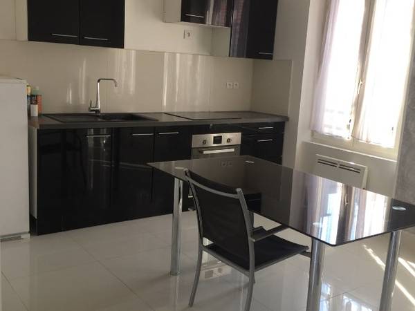 Colocation / Maison 5 pièces de 90 m², Vincennes, Rue de Montreuil / Photo 10