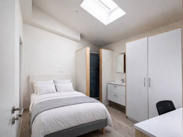 Colocation / Loft/atelier 10 pièces de 213 m², Bordeaux, Rue du Commandant Hautreux / Photo 8