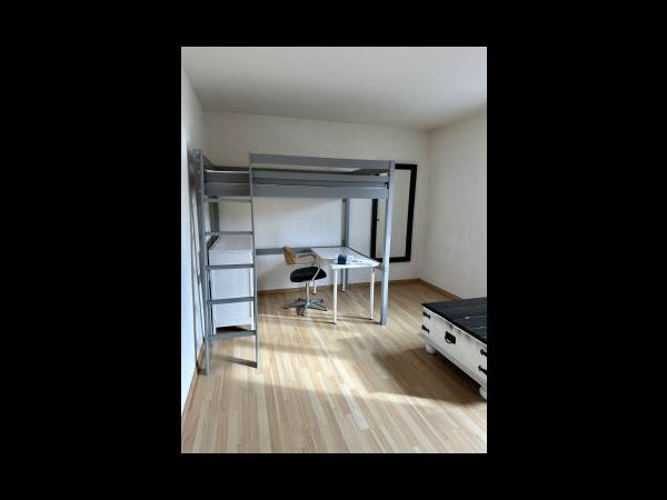 Location / Appartement 2 pièces de 30 m², Angoulême, Rue de la Tourgarnier / Photo 2
