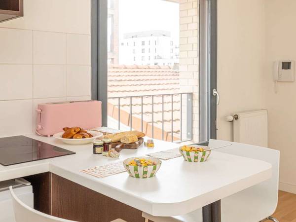 Résidence étudiante / Appartement 3 pièces de 46 m², Bordeaux, Sente des Radoubs / Photo 2