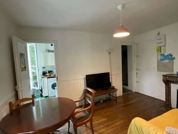 Location / Appartement 2 pièces de 45 m², Paris, Rue des Pyrénées / Photo 6