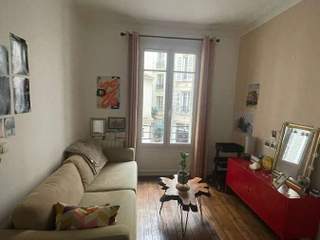 Sublet / 2-bedroom flat · 40 m², Paris, Avenue de la République